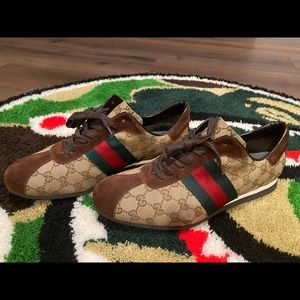 Classic brown Gucci sneakers